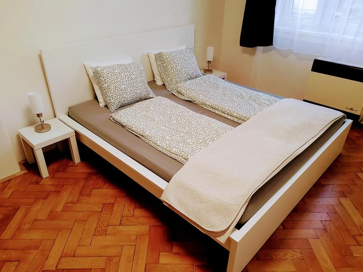 Apartman Coral Prag Daire